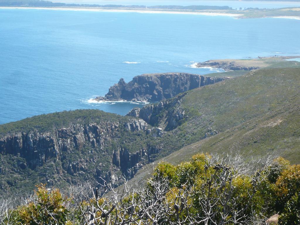 Cloudy Bay Beach House South Bruny Exterior photo